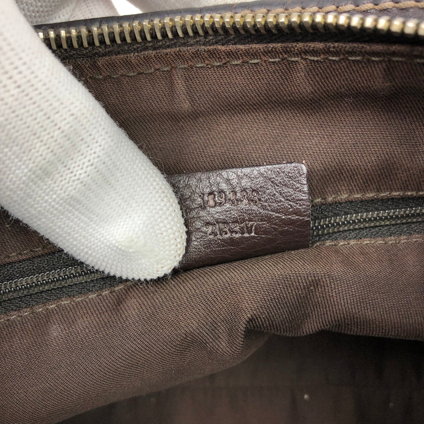 GUCCI MONOGRAM ABBEY SHOULDER BAG