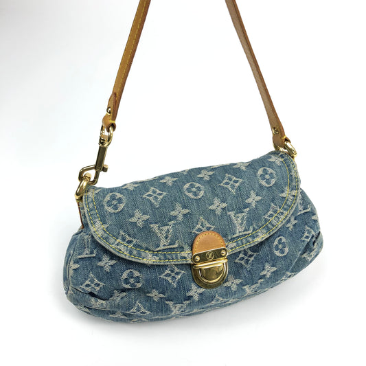LOUIS VUITTON DENIM PLEATY SHOULDER BAG