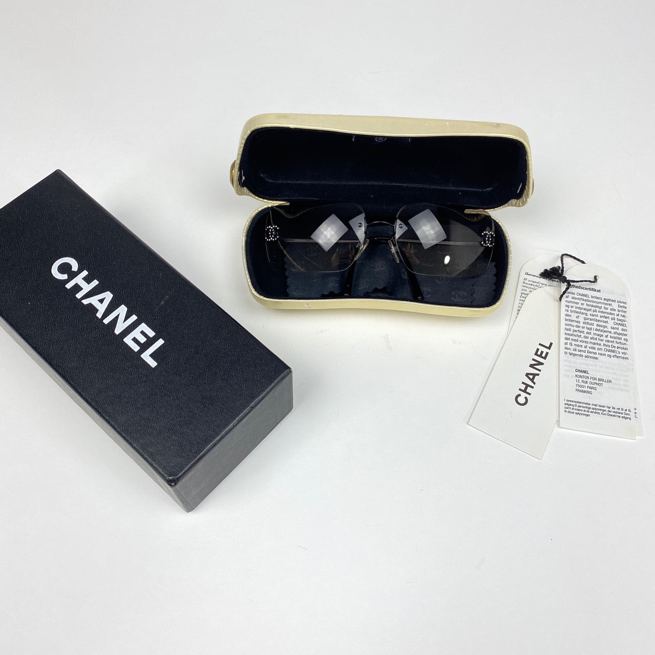 CHANEL RIMLESS SUNGLASSES