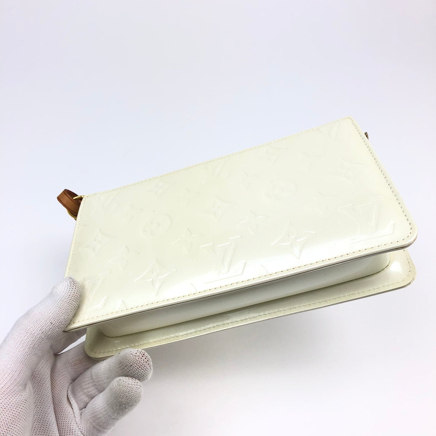 LOUIS VUITTON LEXINGTON VERNIS POCHETTE BAG