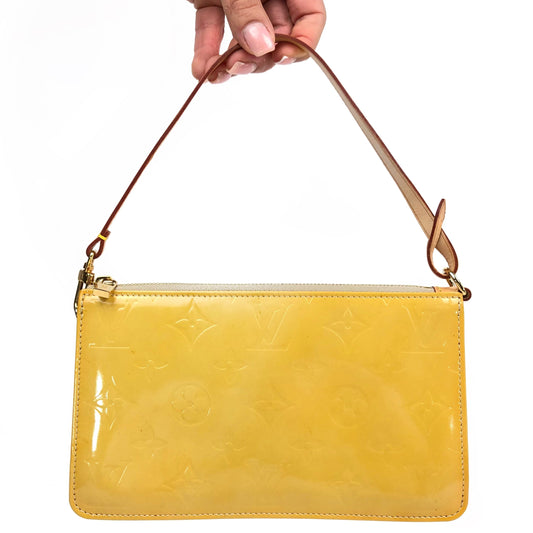 LOUIS VUITTON VERNIS SHOULDER BAG