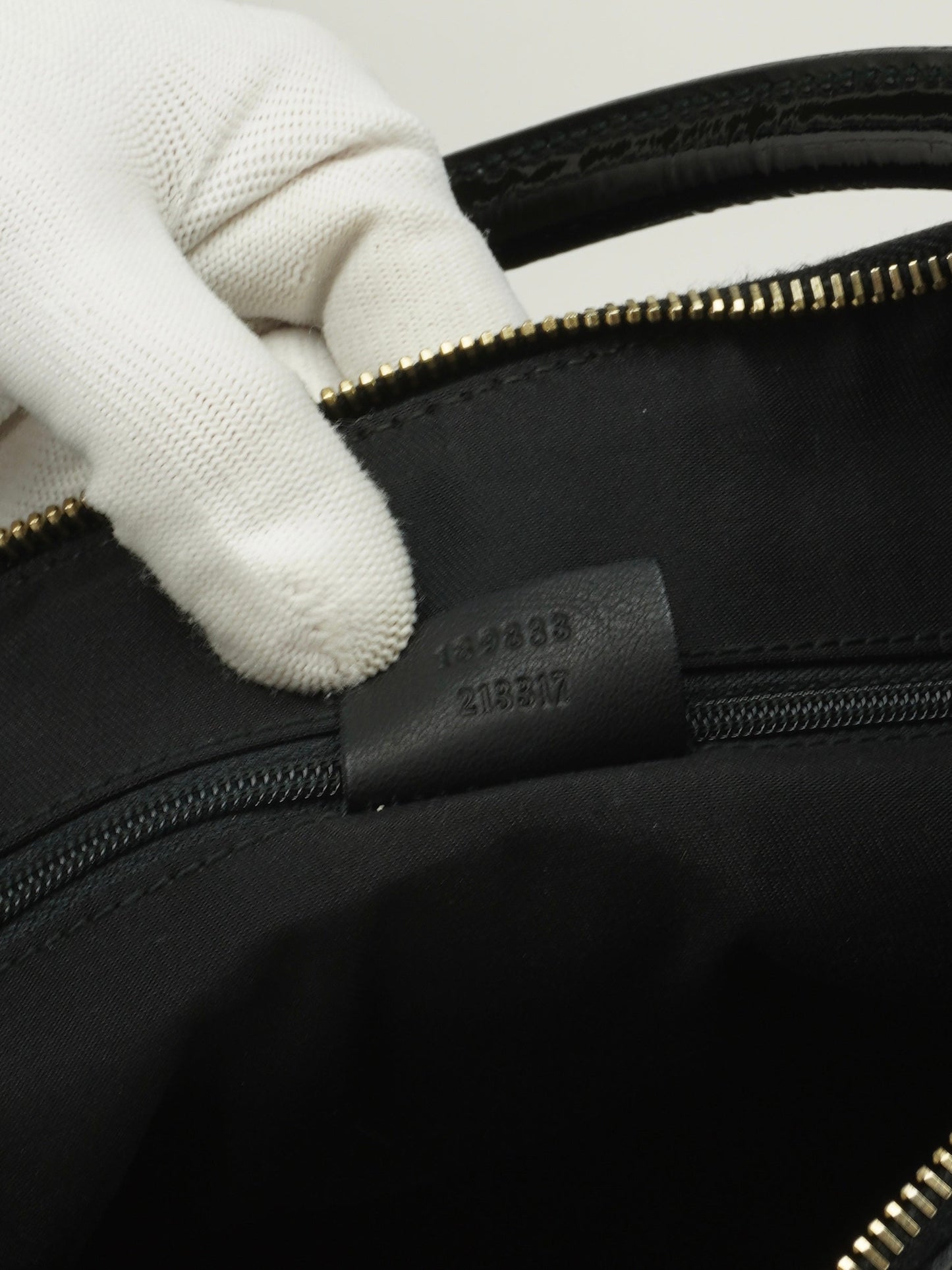 GUCCI PATENT LEATHER ABBEY BAG