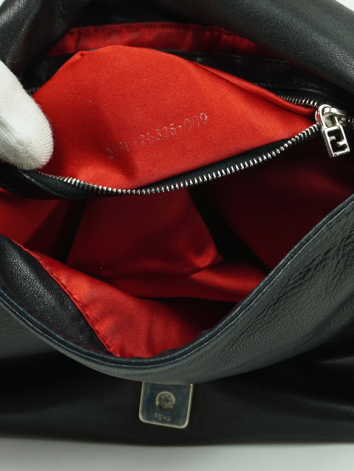 FENDI MAMA BAGUETTE WITH MARBLE BUCKLE