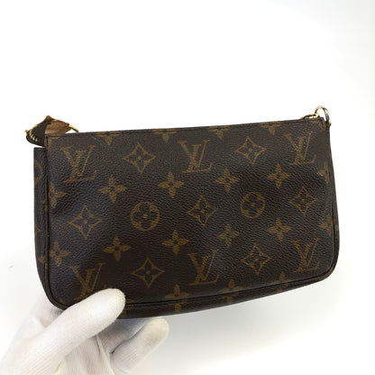 LOUIS VUITTON POCHETTE BAG