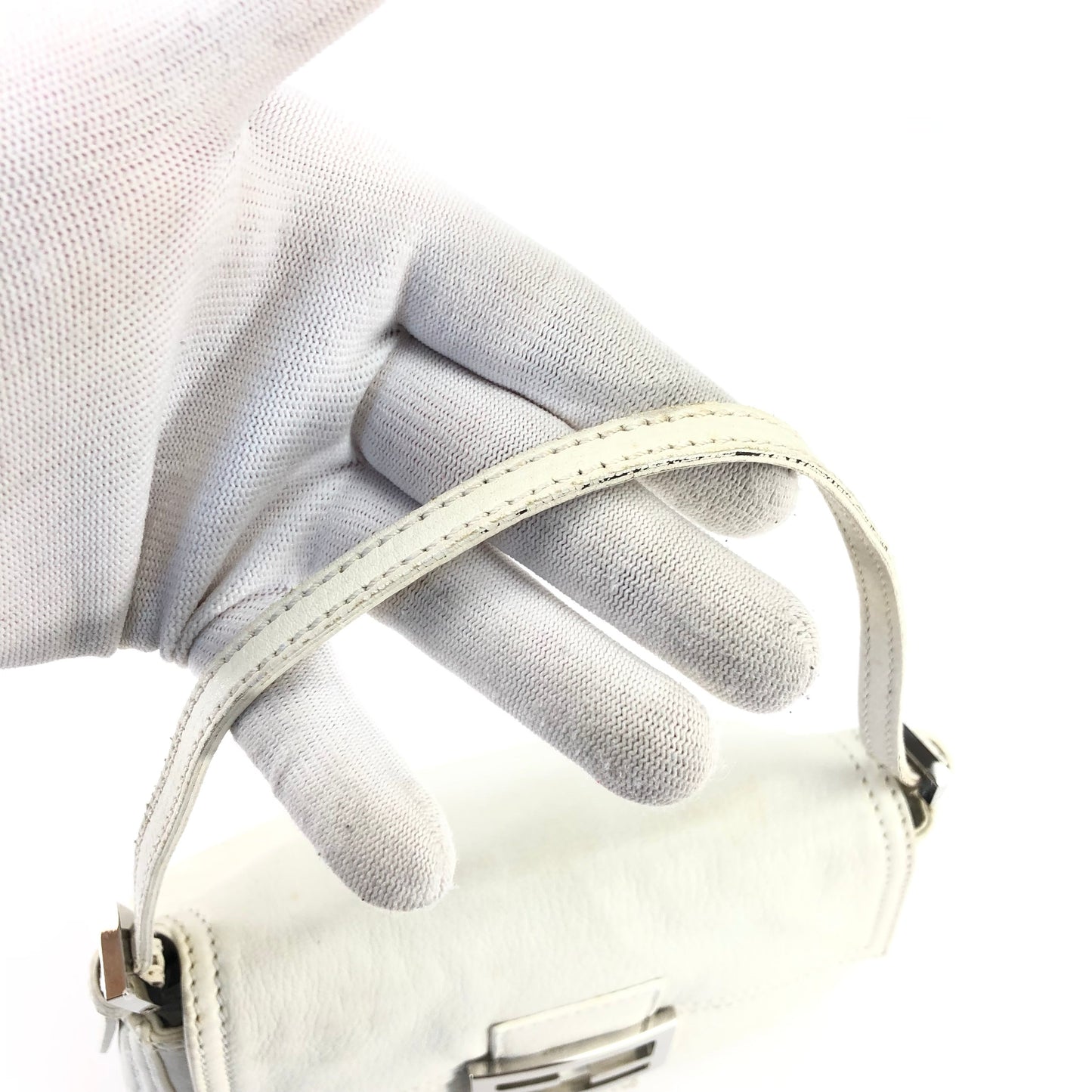 FENDI LEATHER BAGUETTE BAG