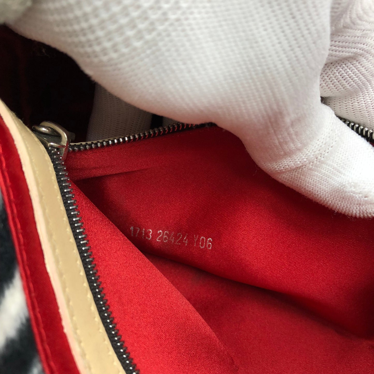 FENDI FLUFFY ZEBRA BAGUETTE SHOULDER BAG