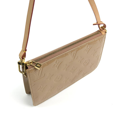 LOUIS VUITTON LEXINGTON VERNIS POCHETTE BAG