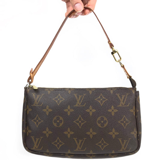 LOUIS VUITTON POCHETTE BAG