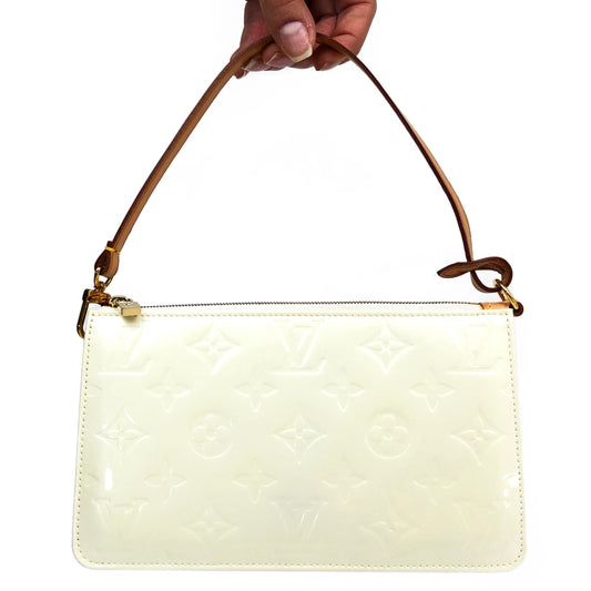 LOUIS VUITTON LEXINGTON VERNIS POCHETTE BAG