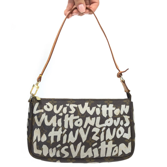 LOUIS VUITTON STEPHEN SPROUSE GRAFFITI POCHETTE BAG