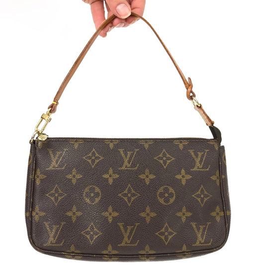 LOUIS VUITTON POCHETTE BAG