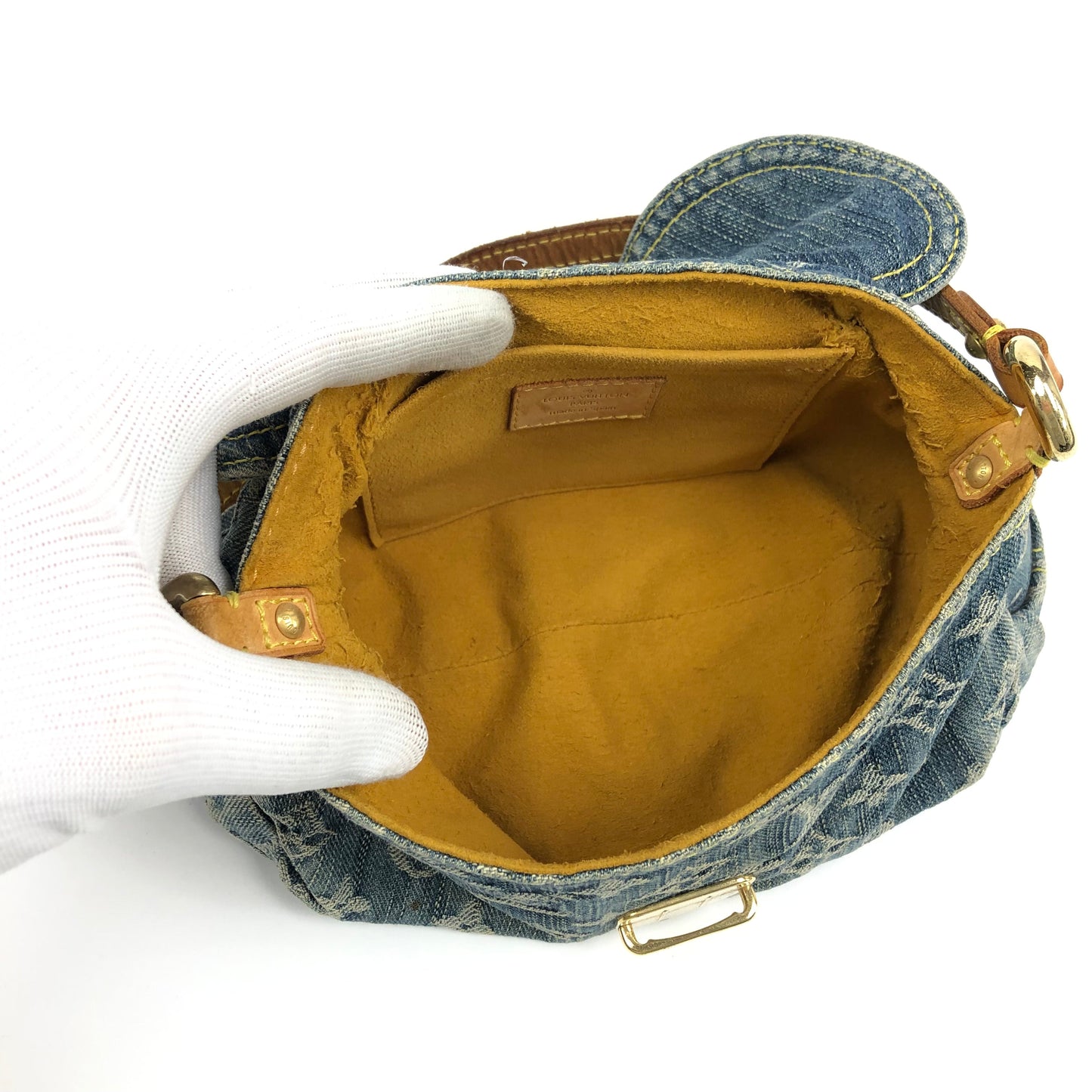 LOUIS VUITTON DENIM PLEATY SHOULDER BAG