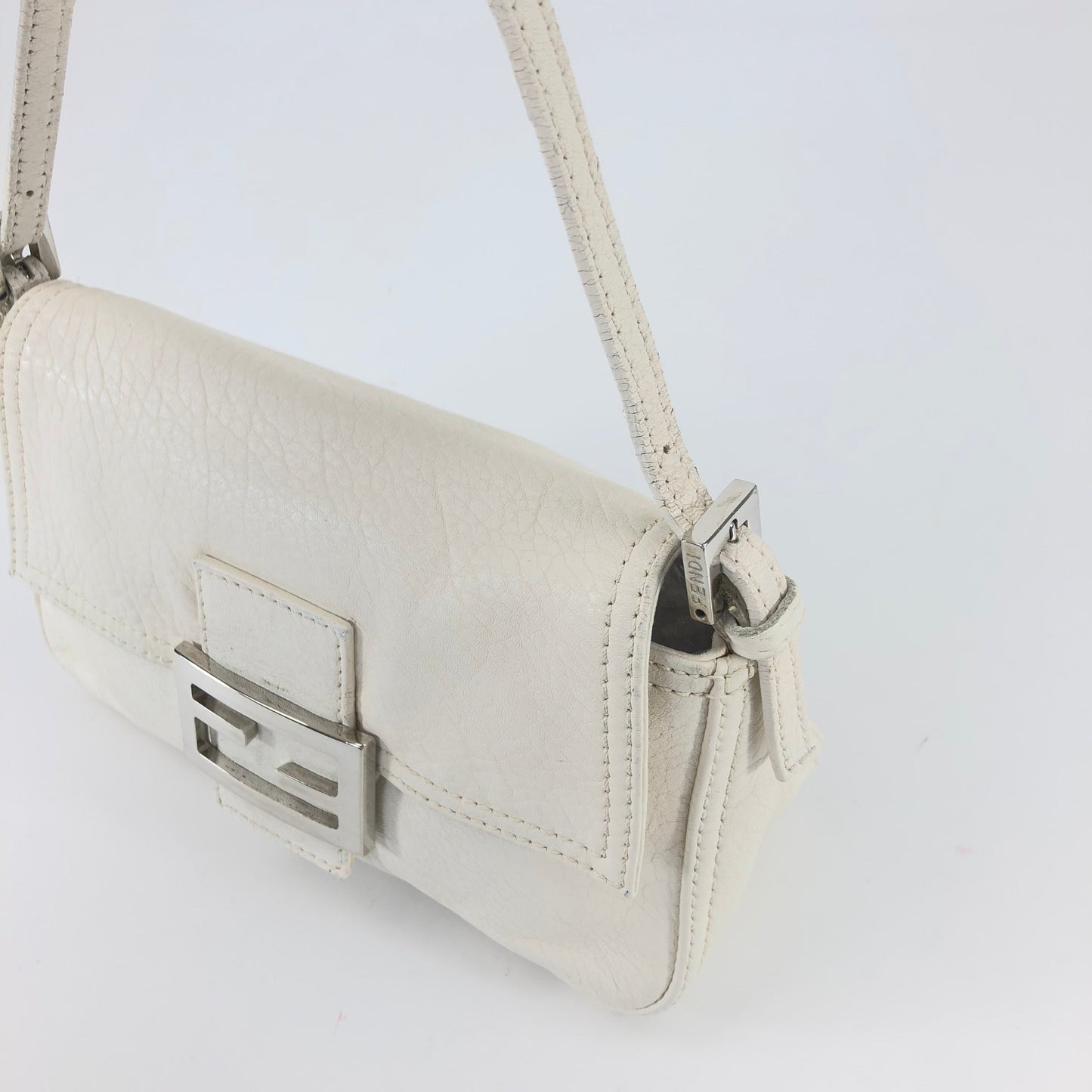 FENDI LEATHER BAGUETTE BAG