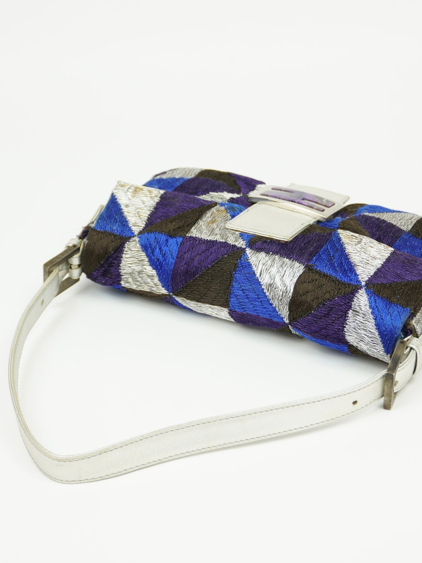 FENDI GEOMETRIC EMBROIDERED BAGUETTE WITH MARBLE BUCKLE