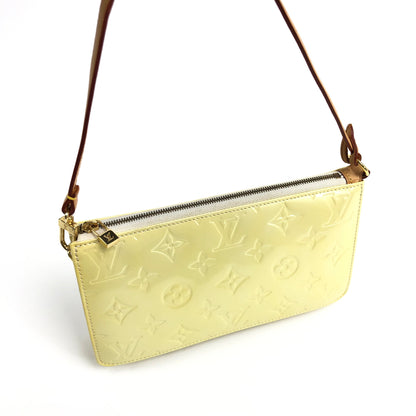 LOUIS VUITTON LEXINGTON VERNIS POCHETTE BAG