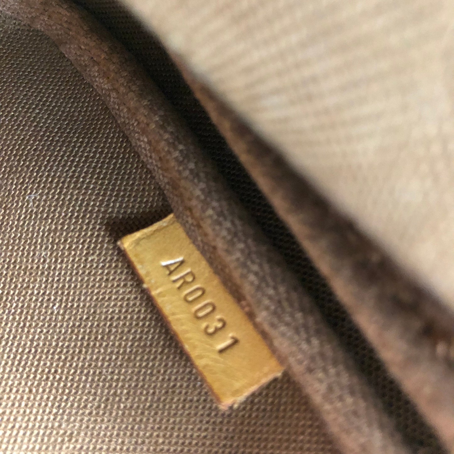 LOUIS VUITTON STEPHEN SPROUSE GRAFFITI POCHETTE BAG