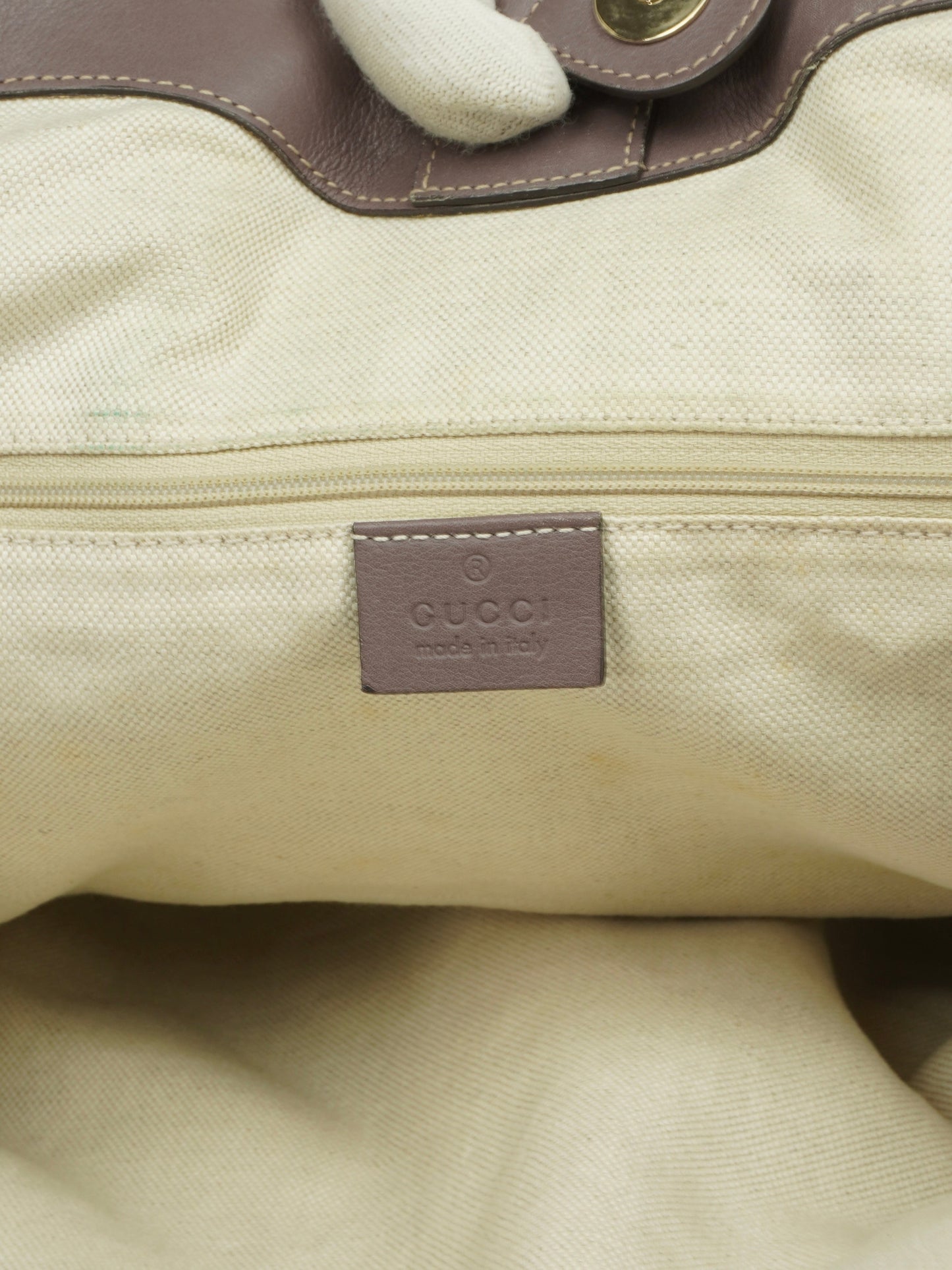 GUCCI MONOGRAM LEATHER SUKEY BAG