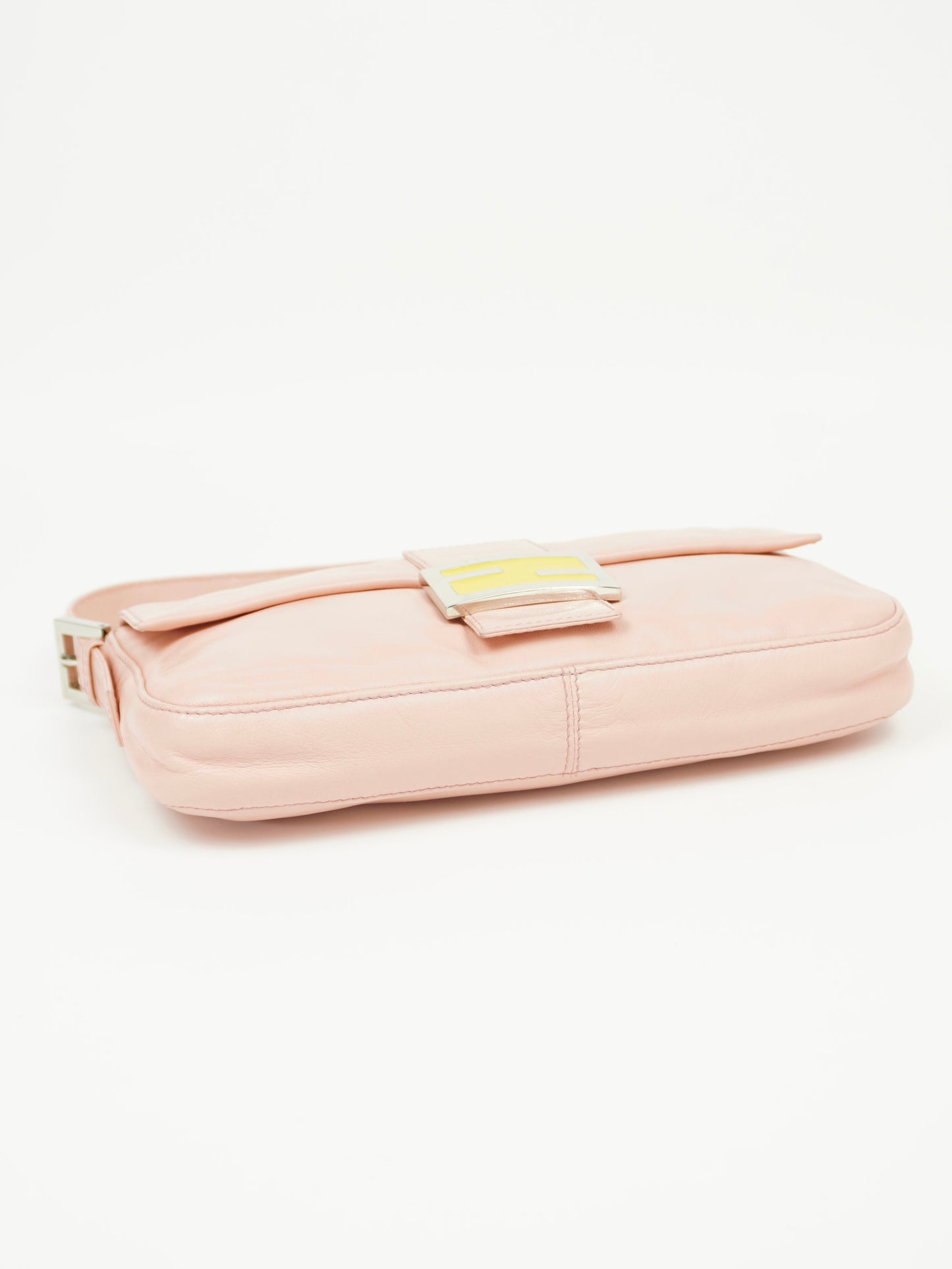 FENDI LEATHER BAGUETTE BAG