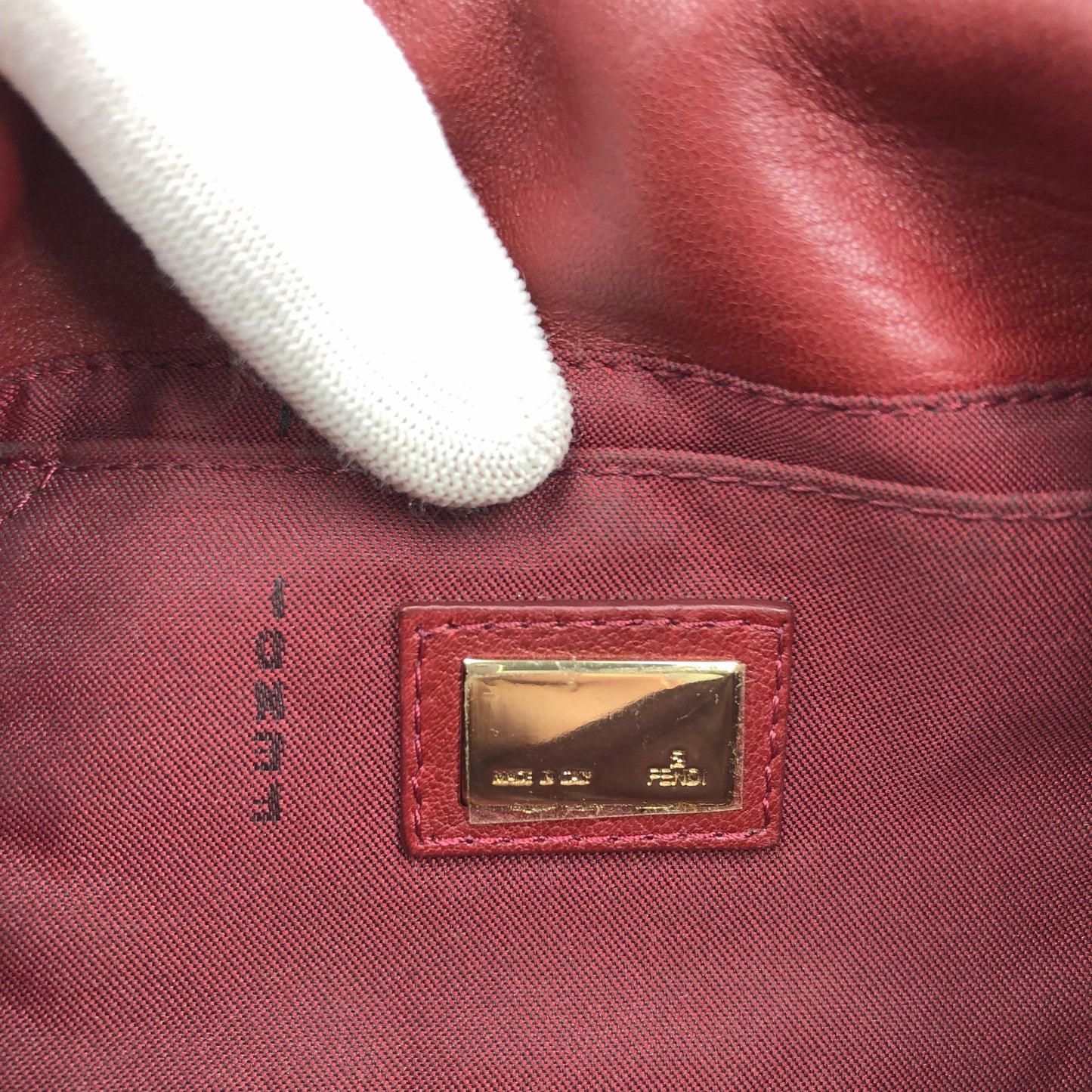 FENDI LEATHER BAGUETTE BAG