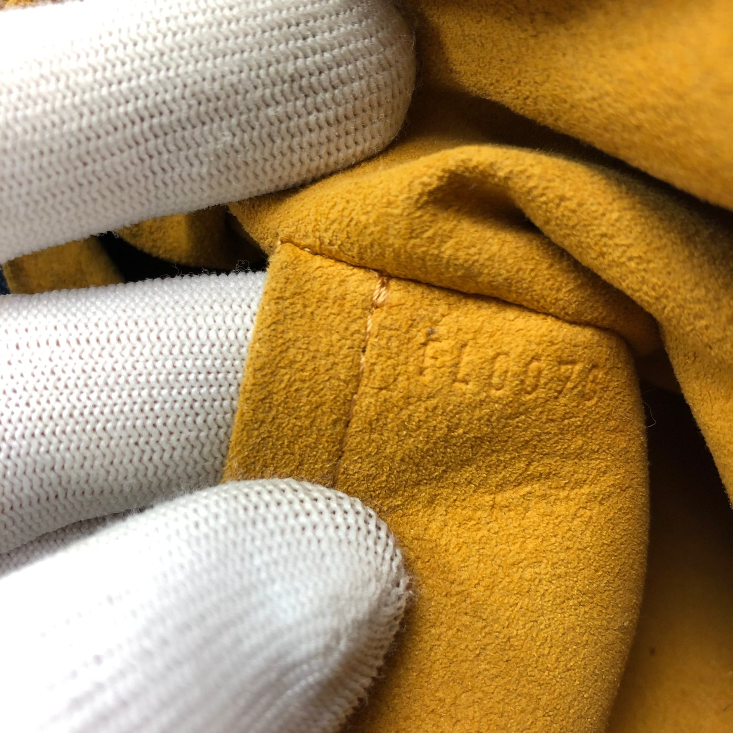 LOUIS VUITTON BAGGY PM DENIM SHOULDER BAG