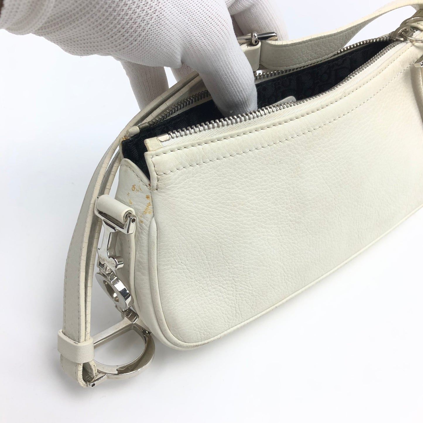 CHRISTIAN DIOR LEATHER SHOULDER BAG WITH SILVER DETAILING