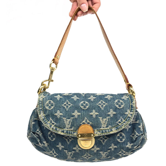 LOUIS VUITTON DENIM PLEATY SHOULDER BAG