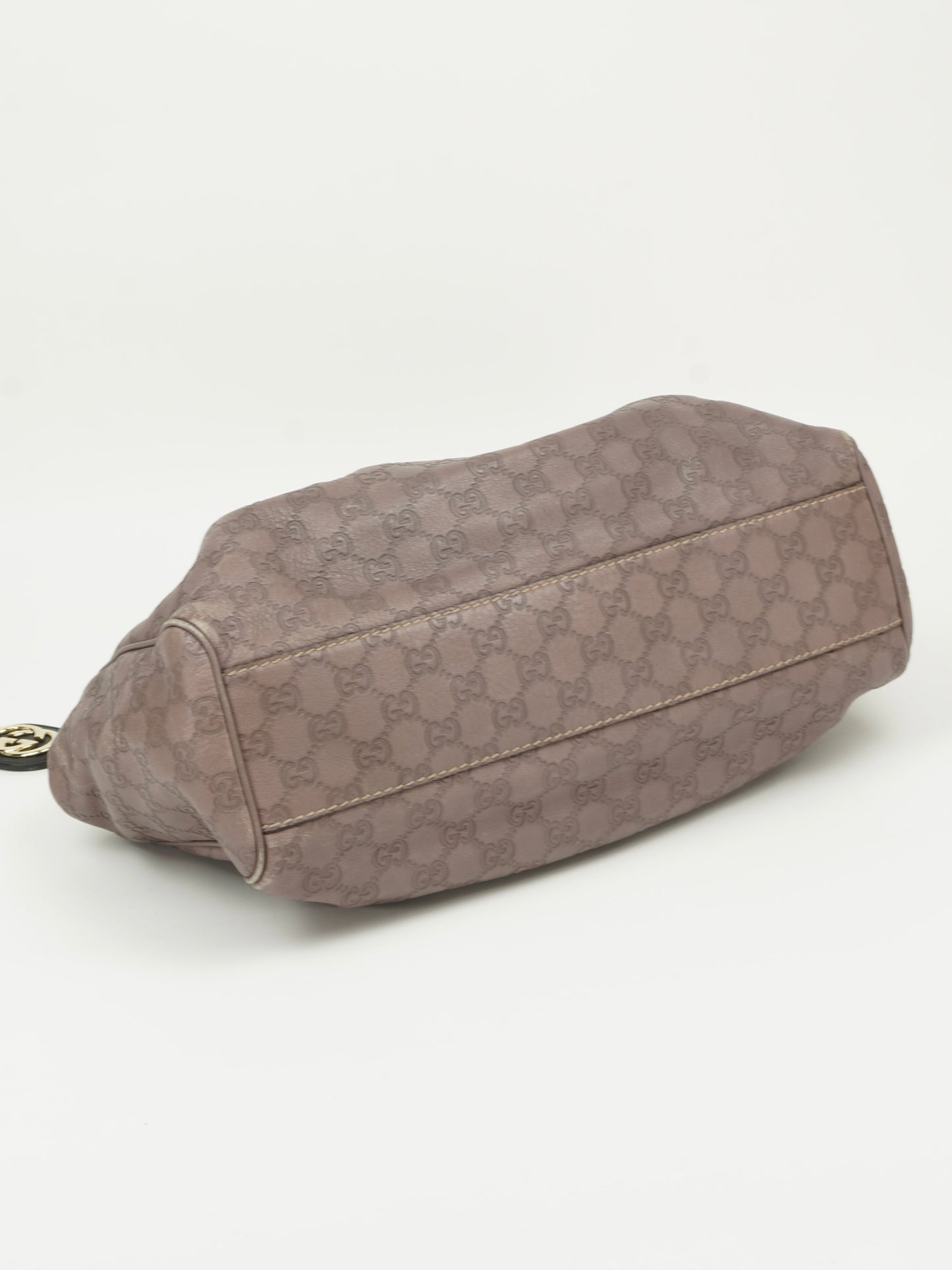 GUCCI MONOGRAM LEATHER SUKEY BAG