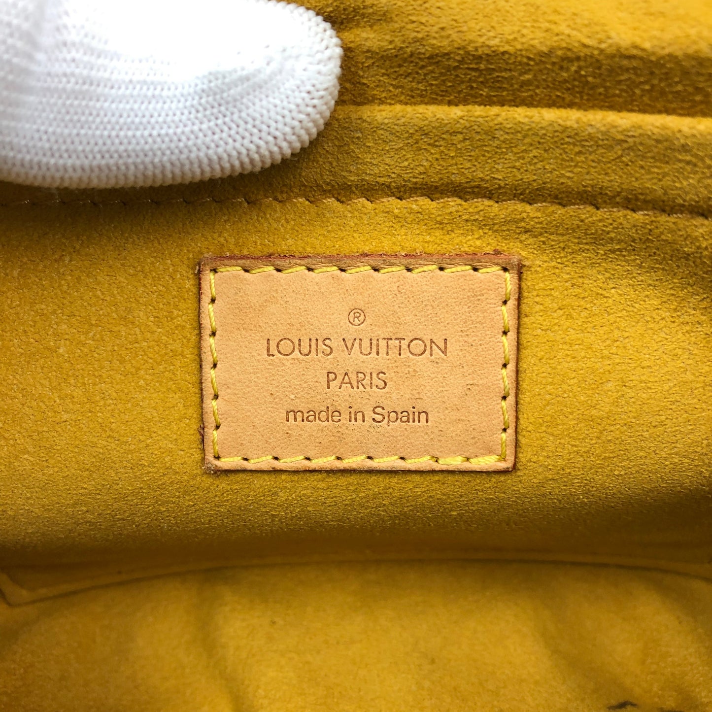 LOUIS VUITTON DENIM PLEATY SHOULDER BAG