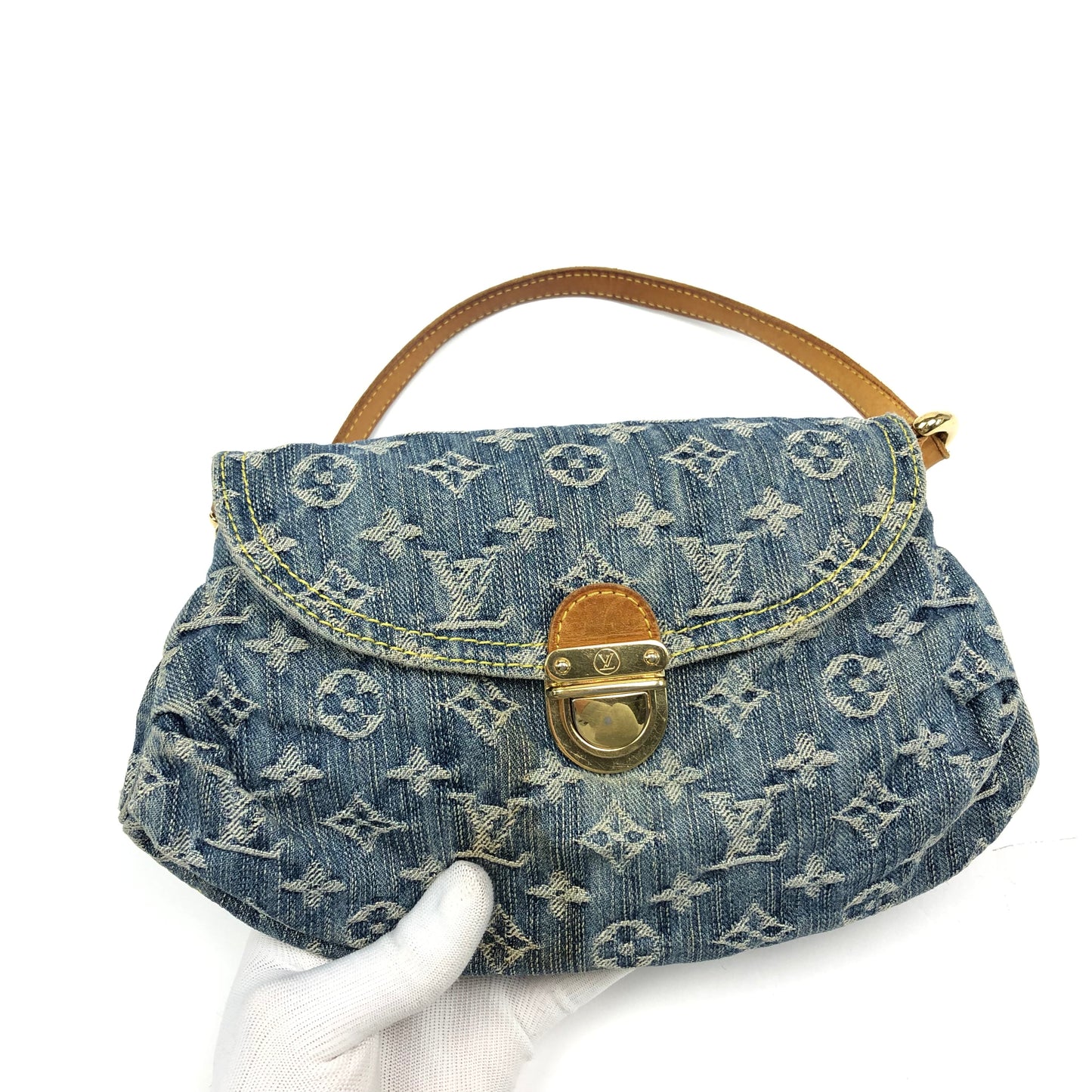 LOUIS VUITTON DENIM PLEATY SHOULDER BAG